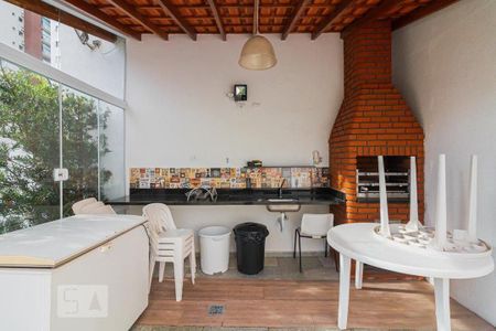 Apartamento para alugar com 152m², 3 quartos e 2 vagas Apartamento para alugar com 152m², 3 quartos e 2 vagasÁrea comum - Churrasqueira