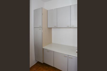 Apartamento para alugar com 152m², 3 quartos e 2 vagas Apartamento para alugar com 152m², 3 quartos e 2 vagasQuarto de Serviço