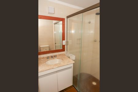 Apartamento para alugar com 152m², 3 quartos e 2 vagas Apartamento para alugar com 152m², 3 quartos e 2 vagasBanheiro Social