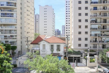 Apartamento para alugar com 152m², 3 quartos e 2 vagas Apartamento para alugar com 152m², 3 quartos e 2 vagasVista da Sacada