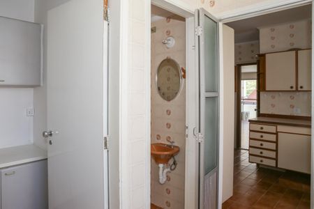 Apartamento para alugar com 152m², 3 quartos e 2 vagas Apartamento para alugar com 152m², 3 quartos e 2 vagasÁrea de Serviço