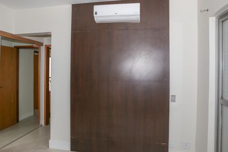 Apartamento para alugar com 152m², 3 quartos e 2 vagas Apartamento para alugar com 152m², 3 quartos e 2 vagasSuíte