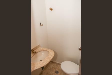 Apartamento para alugar com 152m², 3 quartos e 2 vagas Apartamento para alugar com 152m², 3 quartos e 2 vagasLavabo