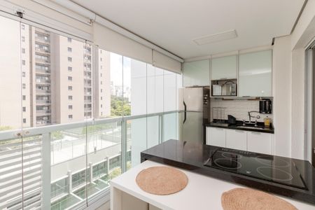 Apartamento para alugar com 33m², 1 quarto e 1 vagaVaranda/ Cozinha