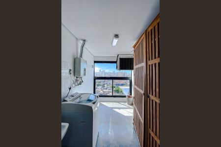 Apartamento para alugar com 70m², 2 quartos e 1 vagaÁrea de Serviço