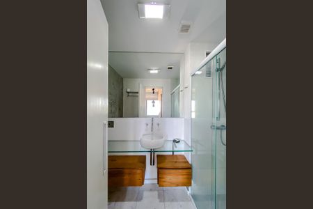 Apartamento para alugar com 70m², 2 quartos e 1 vagaBanheiro