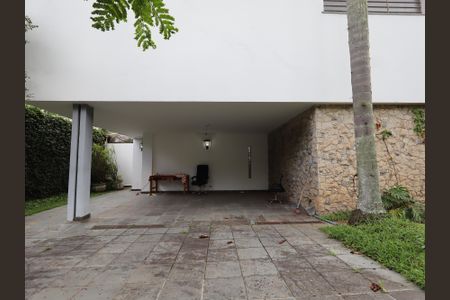 Casa para alugar com 300m², 4 quartos e 4 vagasGaragem