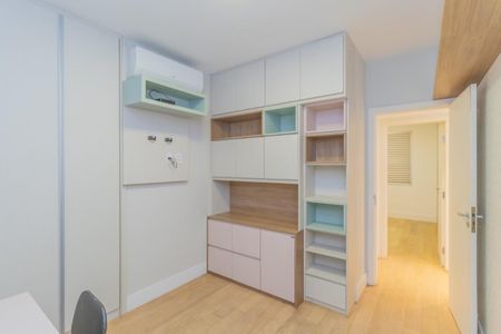 Apartamento à venda com 160m², 4 quartos e 2 vagas Apartamento à venda com 160m², 4 quartos e 2 vagasFoto 19