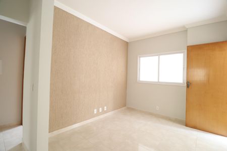 Apartamento para alugar com 2 quartos, 50m² em Jardim Inconfidência, Uberlândia