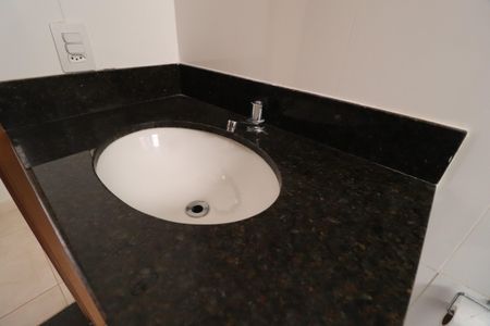 Apartamento para alugar com 50m², 2 quartos e 1 vagaBanheiro Social