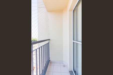 Sacada de apartamento para alugar com 2 quartos, 52m² em Presidente Altino, Osasco