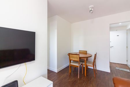 Sala  de apartamento para alugar com 2 quartos, 52m² em Presidente Altino, Osasco