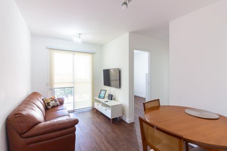 Sala  de apartamento para alugar com 2 quartos, 52m² em Presidente Altino, Osasco