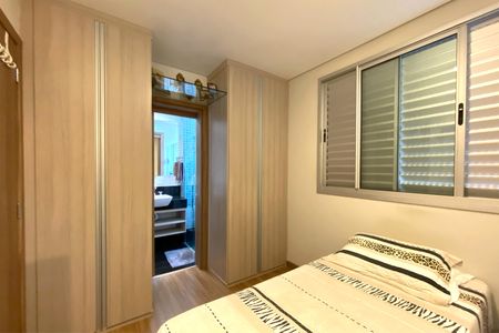 Apartamento à venda com 126m², 4 quartos e 3 vagasSemi Suite 3