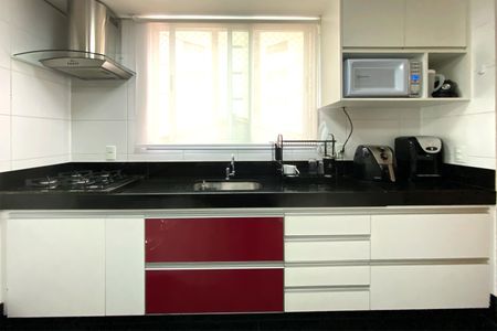 Apartamento à venda com 126m², 4 quartos e 3 vagasCozinha