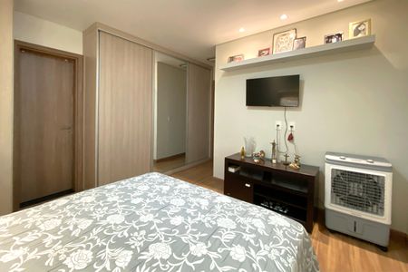 Apartamento à venda com 126m², 4 quartos e 3 vagasSuite 1