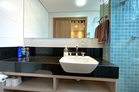 Apartamento à venda com 126m², 4 quartos e 3 vagasBanheiro das Semi suites