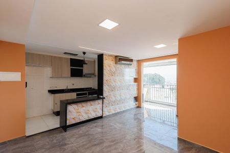 Sala de apartamento para alugar com 2 quartos, 67m² em Vila Nivi, São Paulo