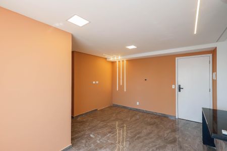Sala de apartamento para alugar com 2 quartos, 67m² em Vila Nivi, São Paulo
