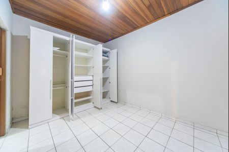 Casa à venda com 144m², 3 quartos e 2 vagasQuarto 3