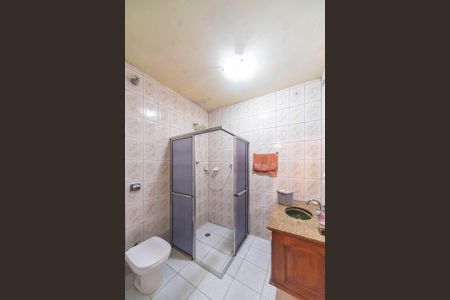 Casa à venda com 144m², 3 quartos e 2 vagasBanheiro 2