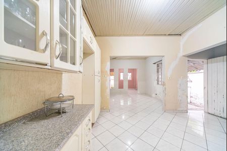 Casa à venda com 144m², 3 quartos e 2 vagasCozinha 