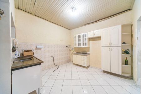 Casa à venda com 144m², 3 quartos e 2 vagasCozinha 