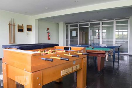 Apartamento para alugar com 100m², 3 quartos e 2 vagas Apartamento para alugar com 100m², 3 quartos e 2 vagasSalão de jogos