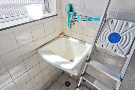 Apartamento para alugar com 100m², 3 quartos e 2 vagas Apartamento para alugar com 100m², 3 quartos e 2 vagasÁrea de Serviço