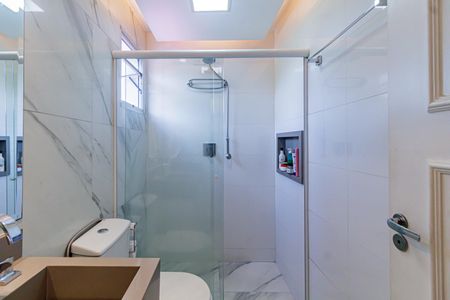 Casa de condomínio à venda com 155m², 3 quartos e 2 vagasSuite - Banheiro