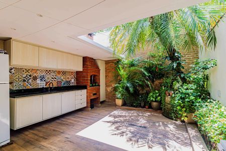 Casa de condomínio à venda com 155m², 3 quartos e 2 vagasÁrea gourmet