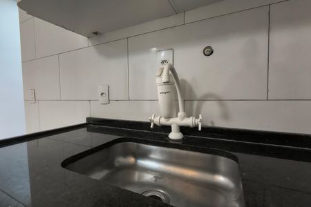 Apartamento para alugar com 28m², 1 quarto e sem vaga Apartamento para alugar com 28m², 1 quarto e sem vagaCozinha - Armários