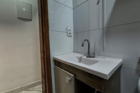 Apartamento para alugar com 28m², 1 quarto e sem vaga Apartamento para alugar com 28m², 1 quarto e sem vagaBanheiro Social