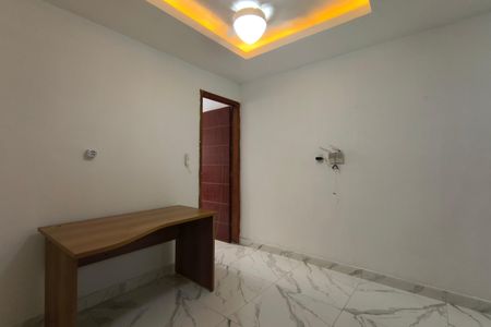Sala de apartamento para alugar com 1 quarto, 28m² em Anil, Rio de Janeiro