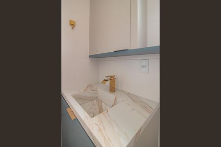 Apartamento à venda com 74m², 2 quartos e 2 vagasBanheiro