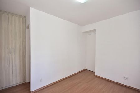Apartamento para alugar com 84m², 3 quartos e 2 vagasSuíte 1