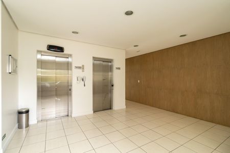 Studio à venda com 30m², 1 quarto e 1 vagaHall social