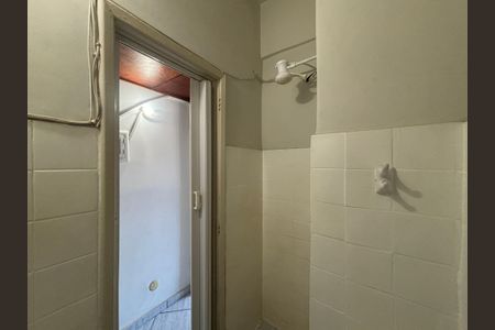 Banheiro de apartamento para alugar com 1 quarto, 28m² em Botafogo, Rio de Janeiro