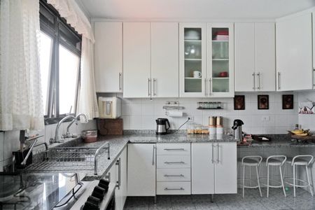 Apartamento à venda com 82m², 3 quartos e 3 vagasCozinha