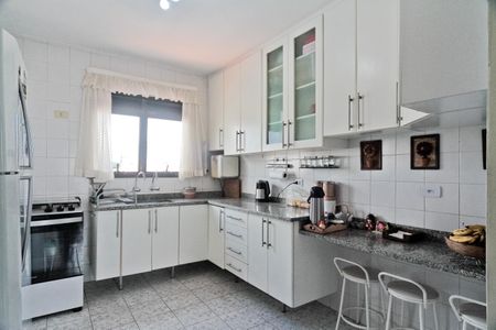 Apartamento à venda com 82m², 3 quartos e 3 vagasCozinha