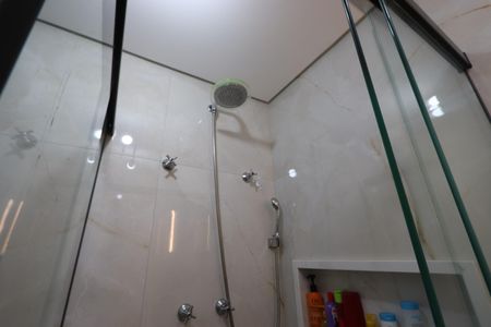 Apartamento para alugar com 65m², 2 quartos e 1 vagaBanheiro