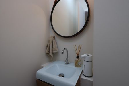 Apartamento para alugar com 65m², 2 quartos e 1 vagaLavabo