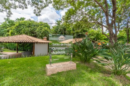 Casa de condomínio para alugar com 350m², 4 quartos e 6 vagasÁrea comum 