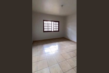 Casa para alugar com 5 quartos, 180m² em Santa Helena, Belo Horizonte