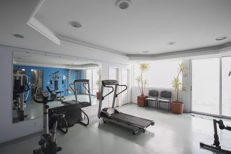 Apartamento para alugar com 40m², 1 quarto e 1 vaga Apartamento para alugar com 40m², 1 quarto e 1 vagaÁrea comum - Academia