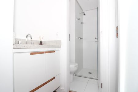 Apartamento para alugar com 36m², 1 quarto e 1 vaga Apartamento para alugar com 36m², 1 quarto e 1 vagaBanheiro