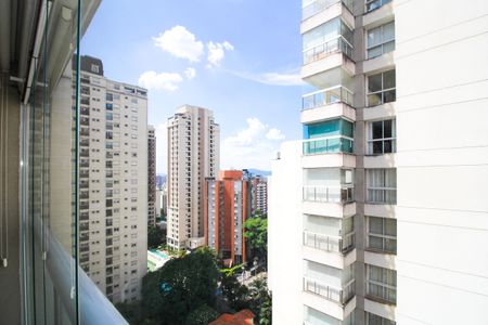 Apartamento para alugar com 36m², 1 quarto e 1 vaga Apartamento para alugar com 36m², 1 quarto e 1 vagaVaranda