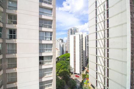 Apartamento para alugar com 36m², 1 quarto e 1 vaga Apartamento para alugar com 36m², 1 quarto e 1 vagaVaranda