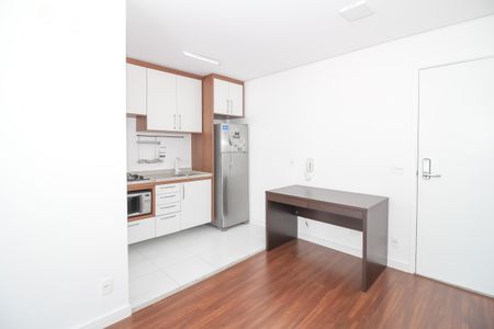 Apartamento para alugar com 36m², 1 quarto e 1 vaga Apartamento para alugar com 36m², 1 quarto e 1 vagaSala