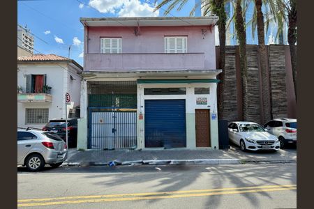 Apartamento para alugar com 105m², 2 quartos e sem vagaFachada 